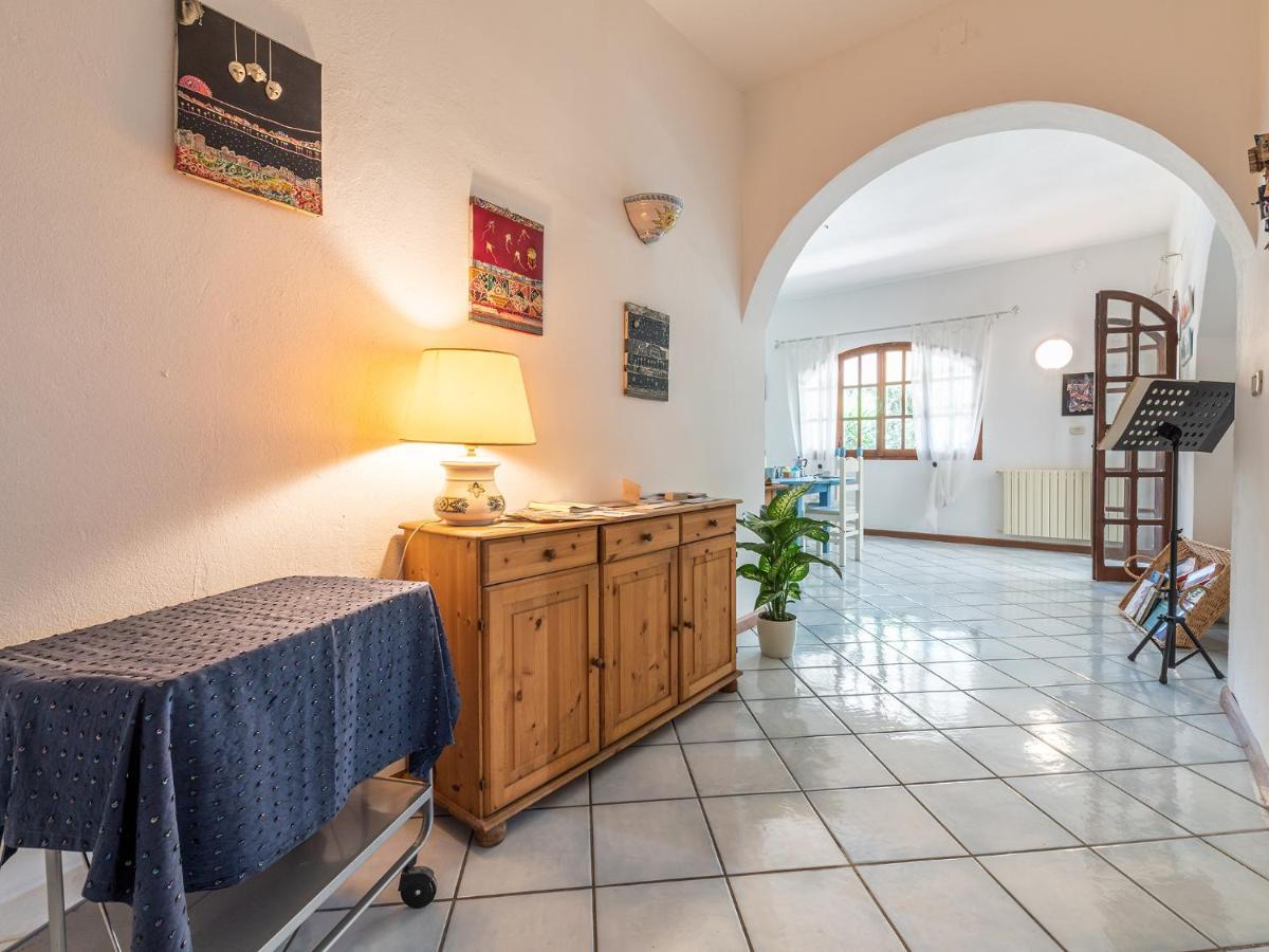 Il Giardino Dell'Arte Bed & Breakfast Capoterra Exterior photo