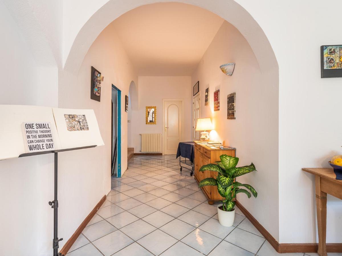 Il Giardino Dell'Arte Bed & Breakfast Capoterra Exterior photo